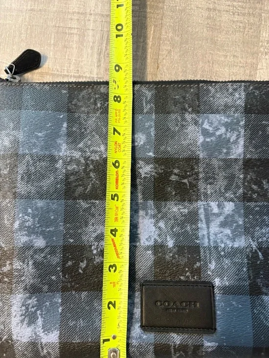 COACH Large Pouch Buffalo Plaid - Picture 7 of 8